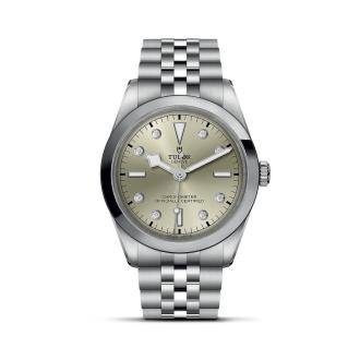 tudor-m79640-0006