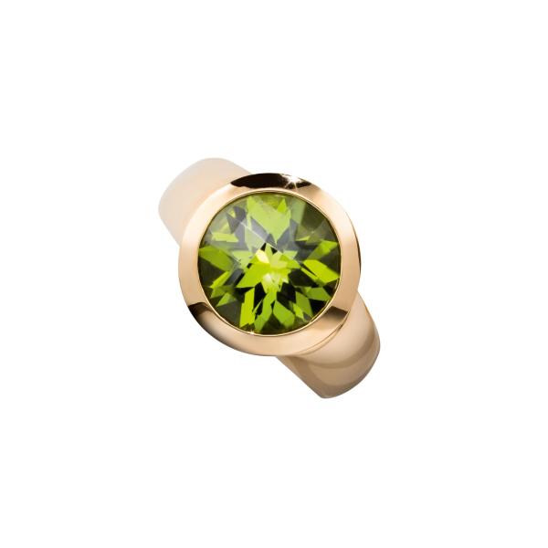 Ring mit grünem Peridot