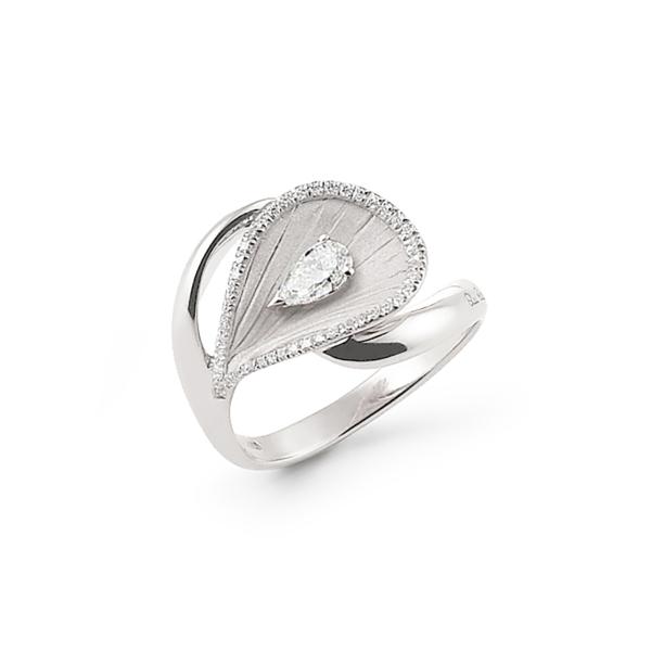 Premiere Ring